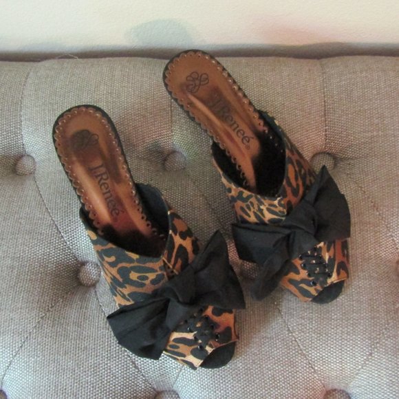 J. Renee Sarika Mules 7M - Picture 1 of 9